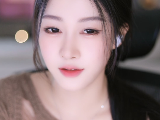 成人猫咪网社区互动功能